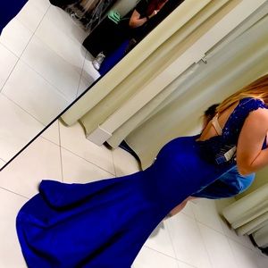 Prom dress for sell size 10 but can be hemmed wore once! So pretty paid 600!